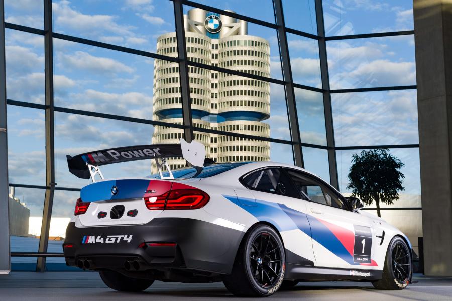  BMW M4 GT4 (F82) 2017 года  (фото 25 из 46)
